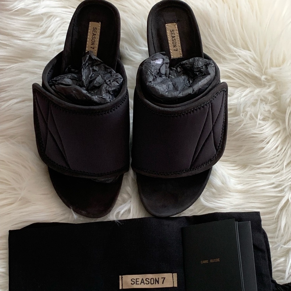 Yeezy heels - Picture 3 of 5